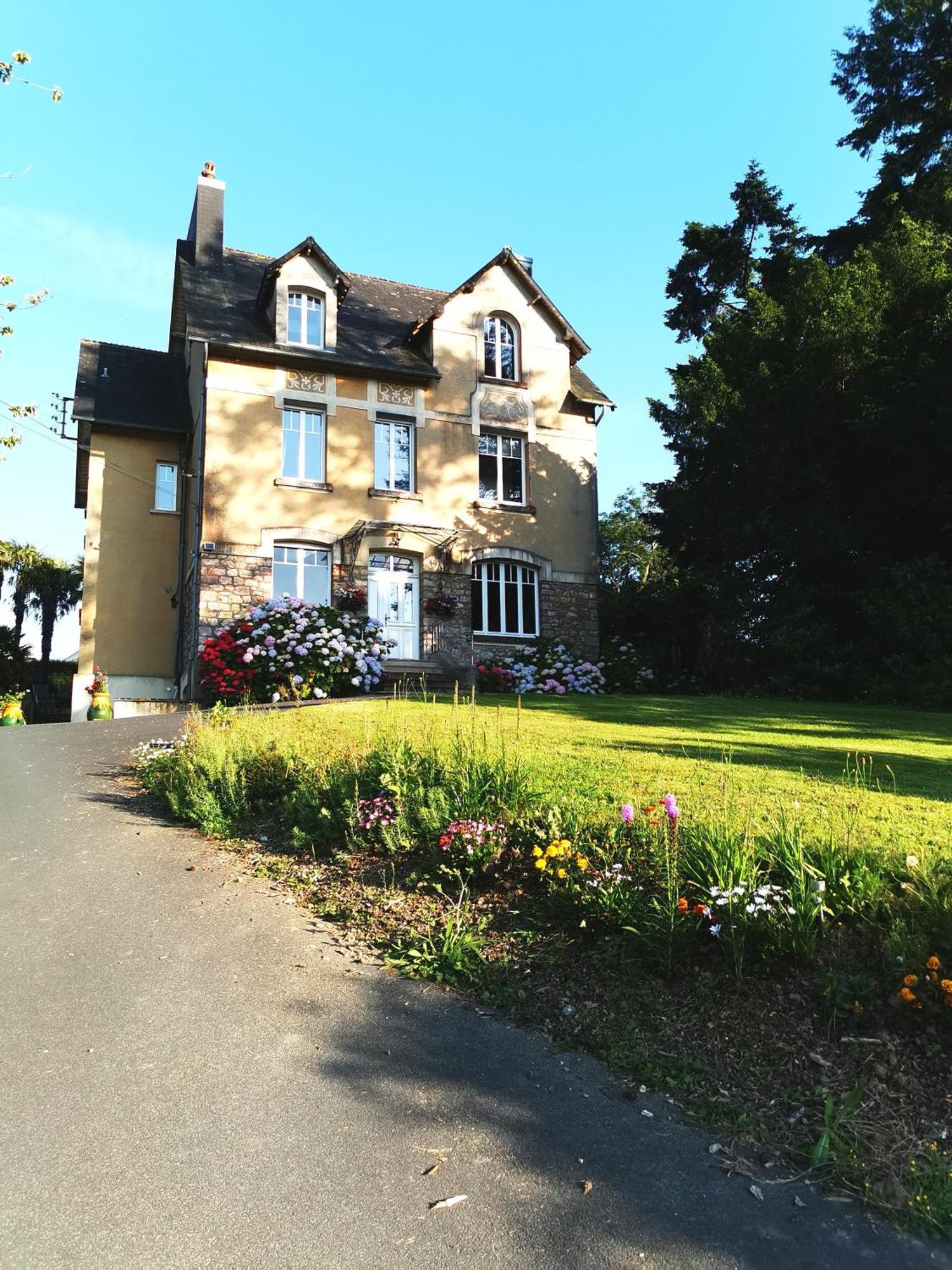 La Garenne Bed & Breakfast Bricquebec Eksteriør bilde